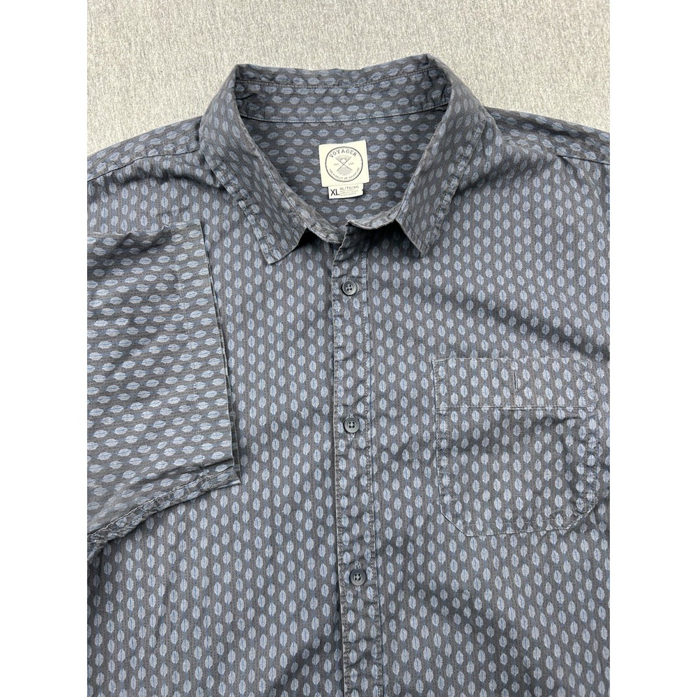 Voyager Short Sleeve Shirt Men's XL Blue Geometric Pattern Button Up